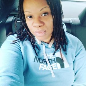 Meet your Posher, Nataki